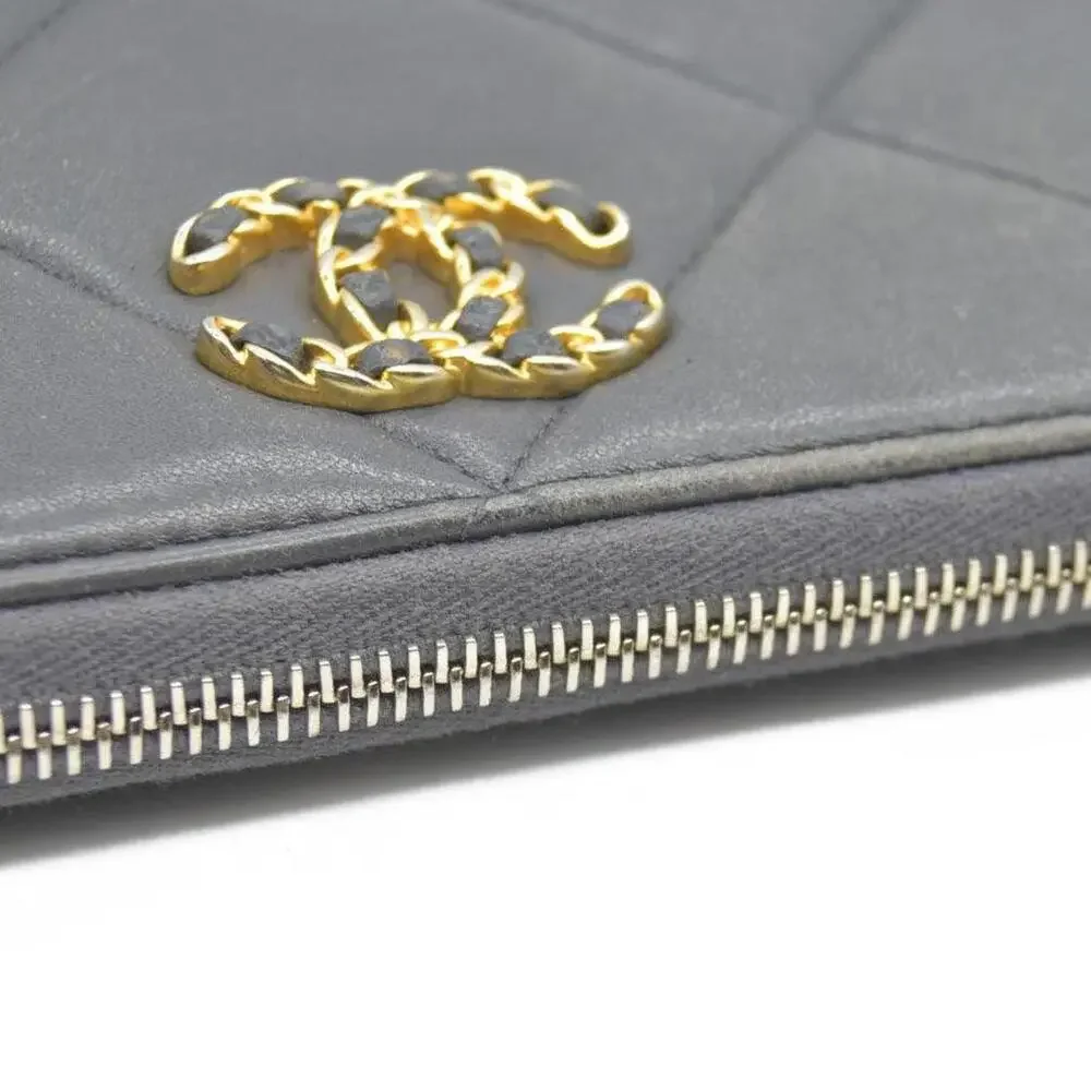 Chanel 2021 Interlocking CC Logo Continental Wallet
